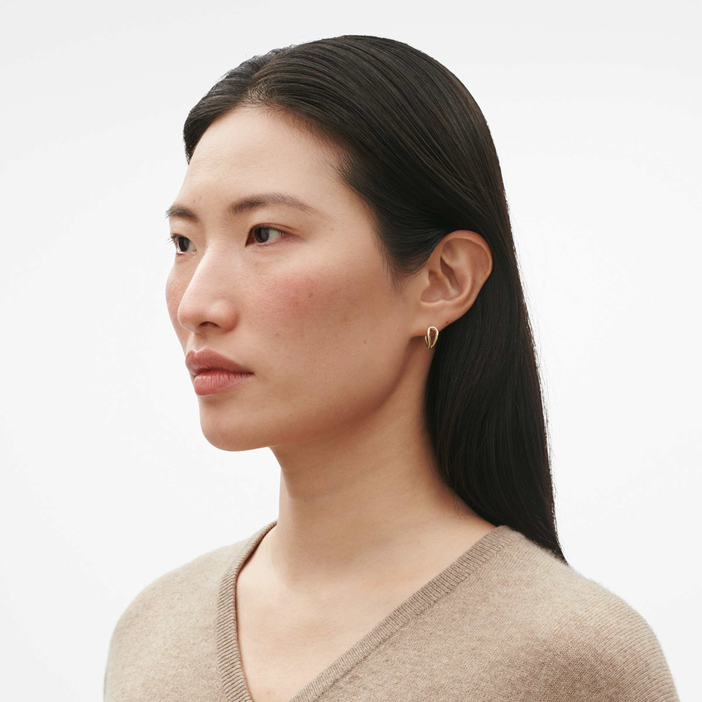 Georg Jensen Mercy earhoops - 18k gold detaljbild 02